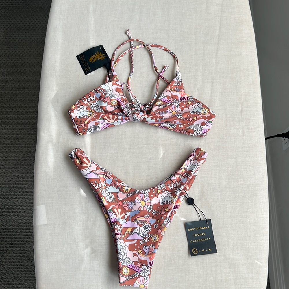 Brand new! Skatie Ashbury Bikini size XS